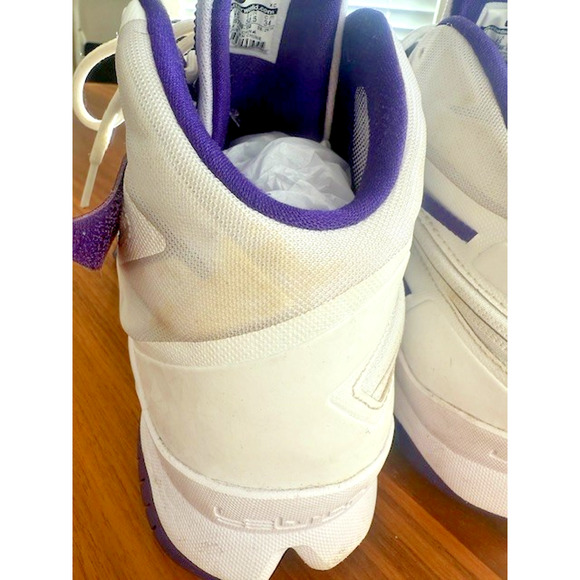 Nike Lebron Zoom VIII TB SIZE 16 White And Purple Sneakers Kicks 330/503 - Picture 11 of 16